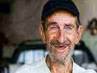 梦见已故父亲死而复生什么意思(梦见已故父亲死而复生什么意思啊)