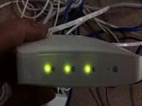 宽带光信号灯一直闪红灯不能上网()