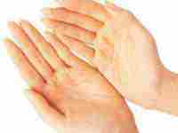 解析女强人的事业线纹路-八字网(女强人的手相事业线)