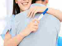 怀孕的人梦见自己见红(怀孕的人梦见自己见红了是什么意思)