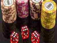 梦见很多土豆堆在地上(梦见很多土豆堆在地上生芽J)