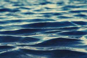 梦见老同学不理我(梦见老同学不理我有什么预兆)