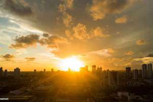 梦见自己晒衣服(梦见晒衣服是什么意思预兆)