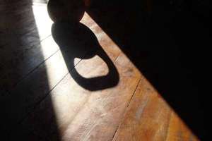 梦见别人生女儿(梦见别人生女儿是什么意思)