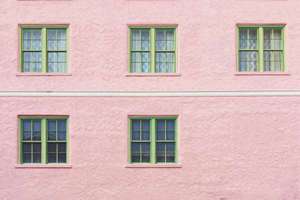 女人梦见火烧房子(女人梦见火烧房子是什么意思)