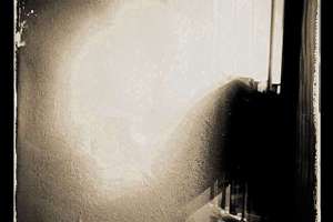 梦见在洗澡堂洗澡(梦见去澡堂洗澡有什么预兆)